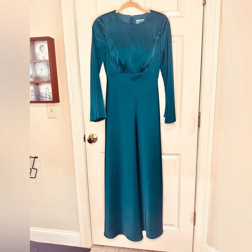 Satin Charmeuse A-Line Maxi Dress Jewel Bateau Neckline Built in Bra! Size 4 - Picture 3 of 13